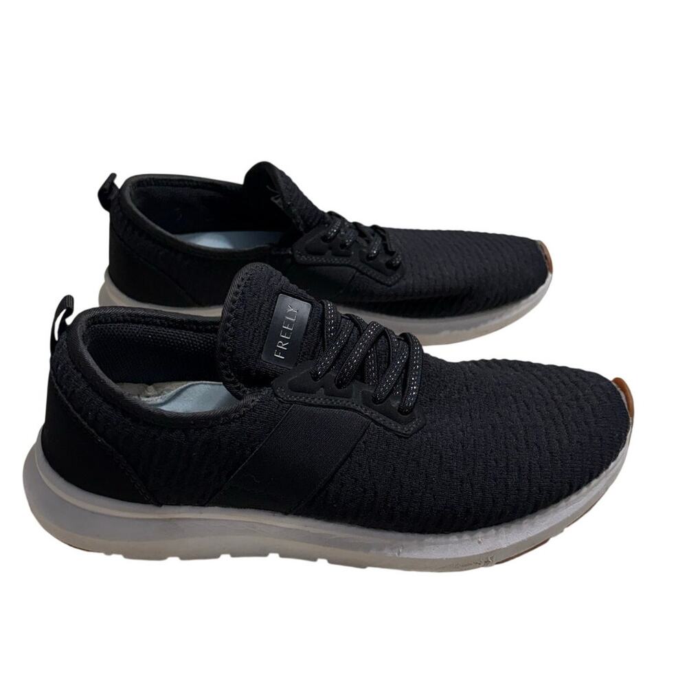 Freely Sneakers Women's Size 9 Black Running Walking Lace-Up Athletic